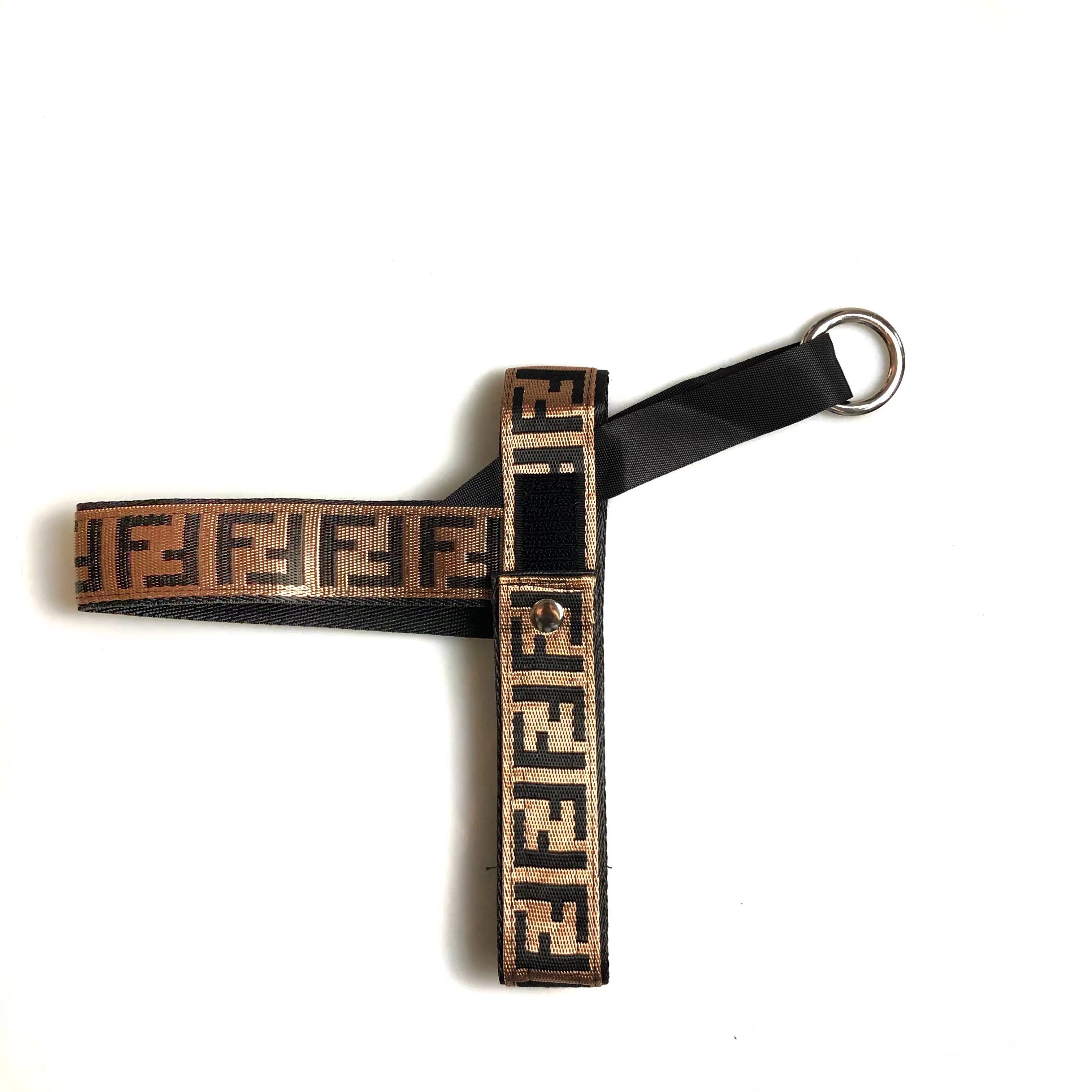 Peitoral Fendi Colors