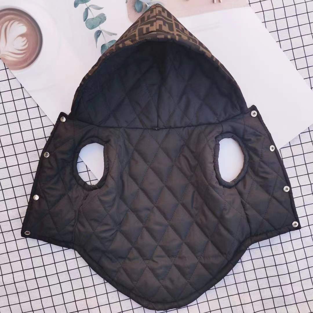 Colete com Capuz Fendi