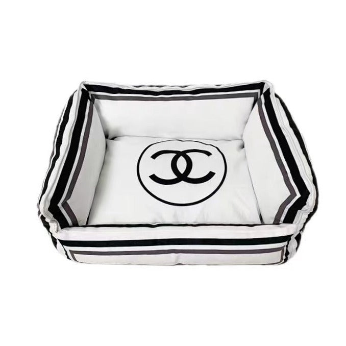 Cama Chanel
